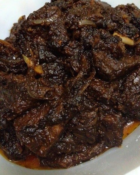 Daging masak hitam